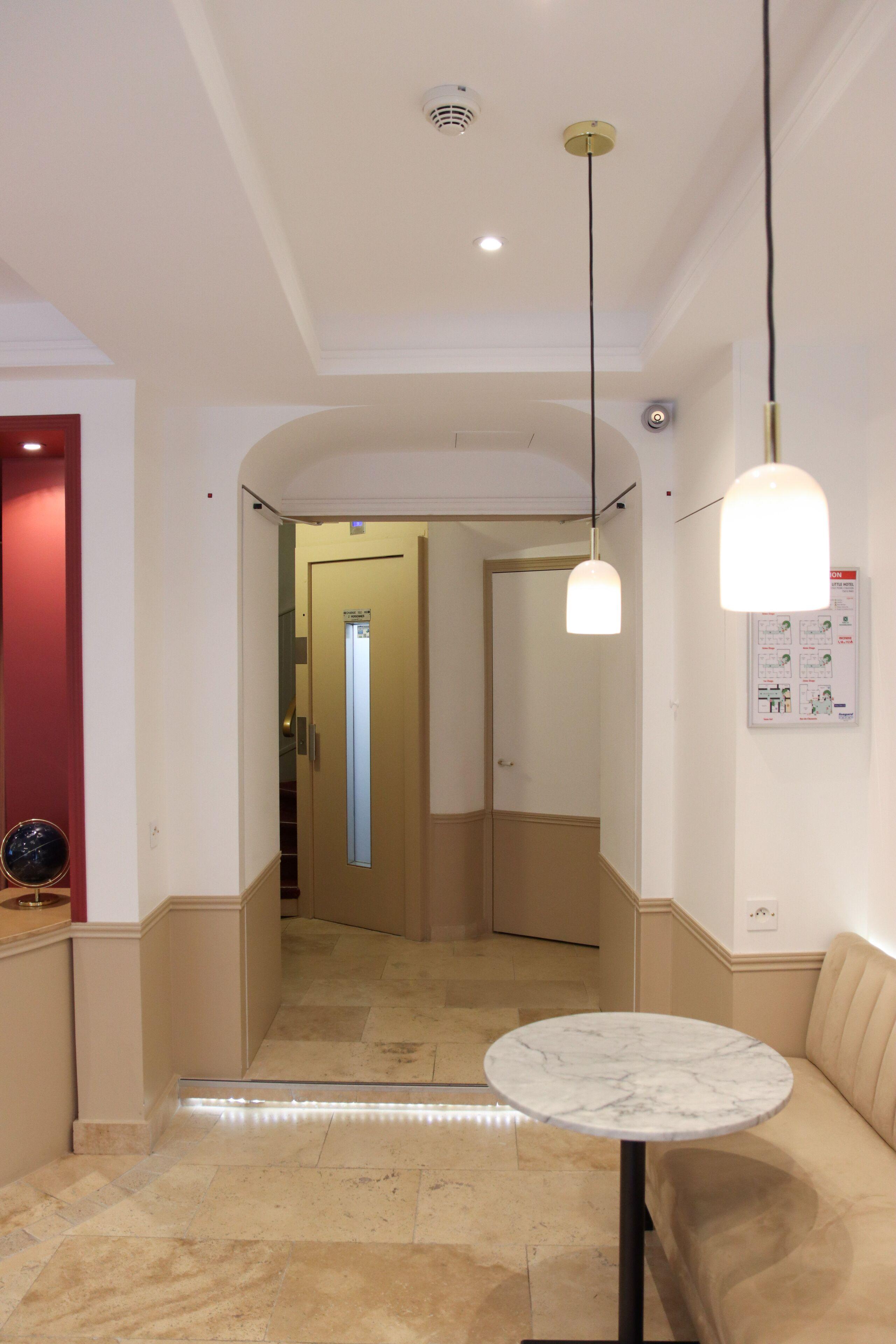 Hotel Little
